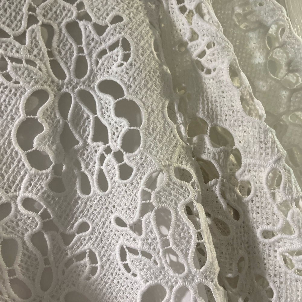Banana Republic, Lace Puff-Sleeve Top, Size S - Picture 4 of 5